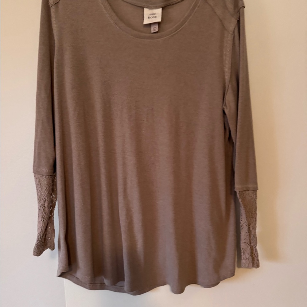 Women's Taupe Lace Sleeve Top